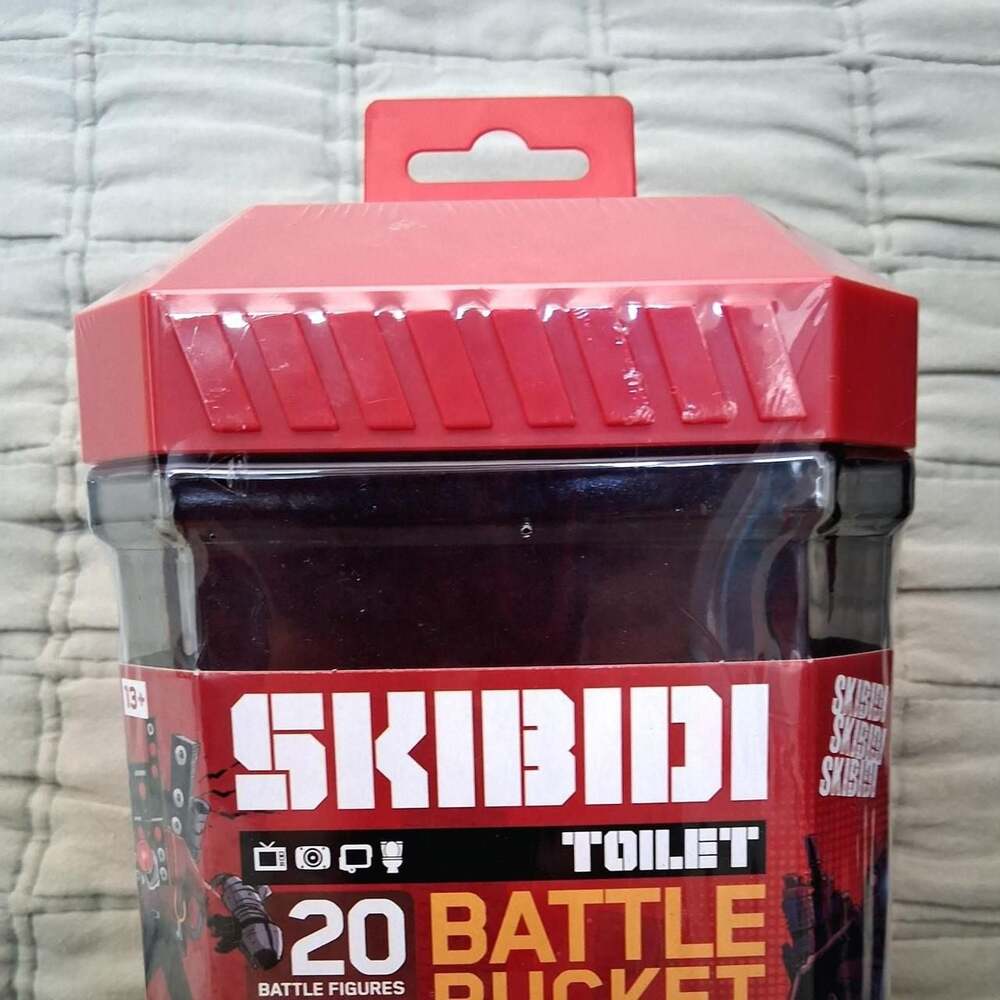 Skibidi Toilet Series One Battle Bucket 20 Figure Set